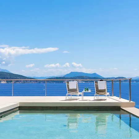 Odissos - Private Paradise With 2 Infinity Pools & Sea Access *